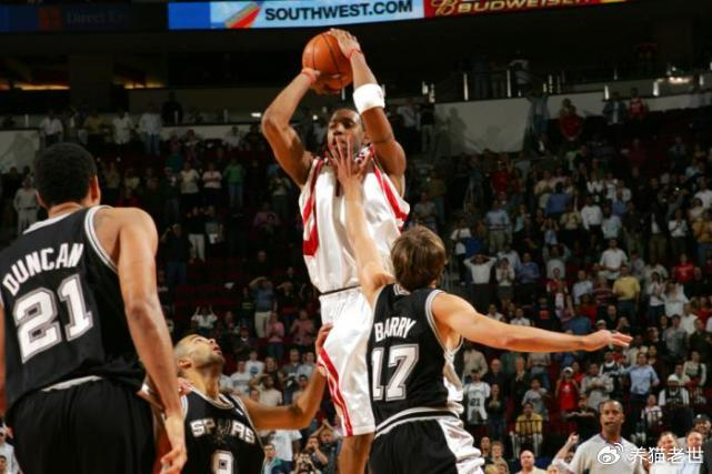 麦迪：只有三个人能打破“35秒13分”记录，欧文哈登都不行|特雷西·麦克格雷迪|詹姆斯·哈登|克雷·汤普森|凯文·杜兰特|斯蒂芬·库里_新浪体育_新浪新闻