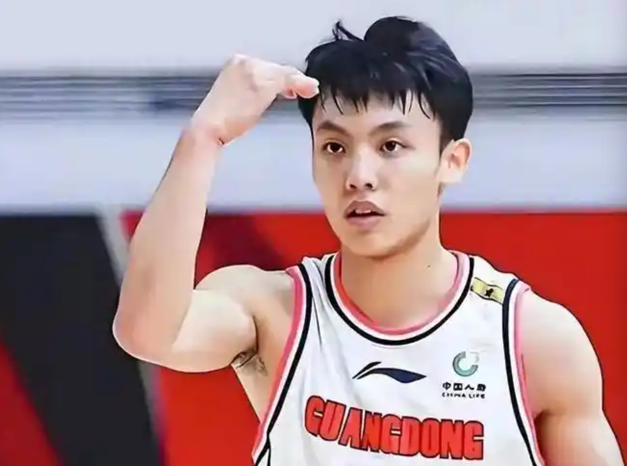 jiuyou-破案了！徐杰、胡明轩表现低迷，杜锋道出了原因